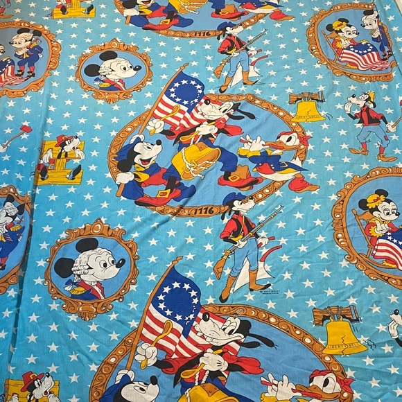 Vintage 1976 Wamsutta Bicentennial Mickey Mouse Bed Spread - Picture 1 of 12